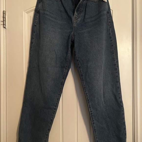 Old Navy size 6 - Picture 2 of 2